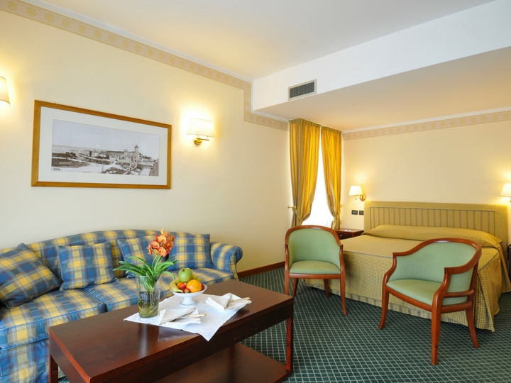 Номер Junior Suite Hotel Sirmione Озеро Гарда