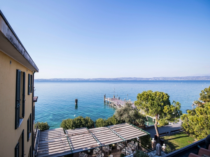 Camera Deluxe Hotel Sirmione Lago di Garda